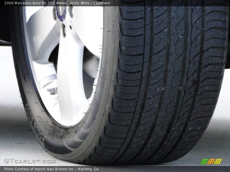 Arctic White / Cashmere 2009 Mercedes-Benz ML 350 4Matic
