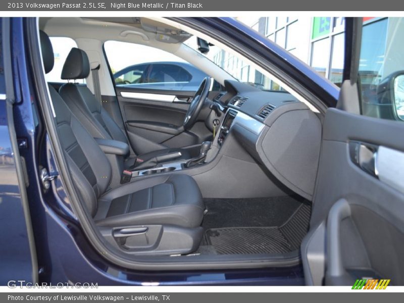 Night Blue Metallic / Titan Black 2013 Volkswagen Passat 2.5L SE