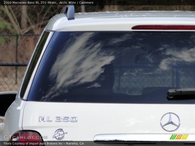 Arctic White / Cashmere 2009 Mercedes-Benz ML 350 4Matic