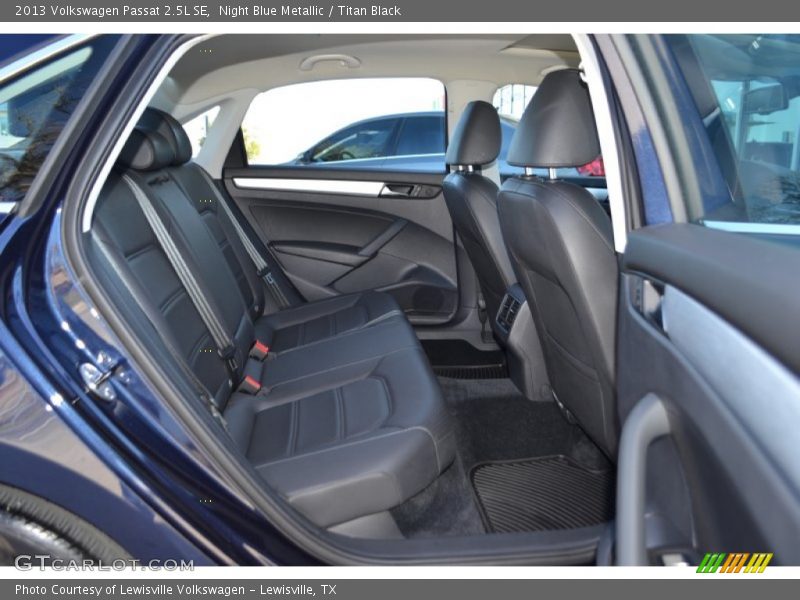 Night Blue Metallic / Titan Black 2013 Volkswagen Passat 2.5L SE