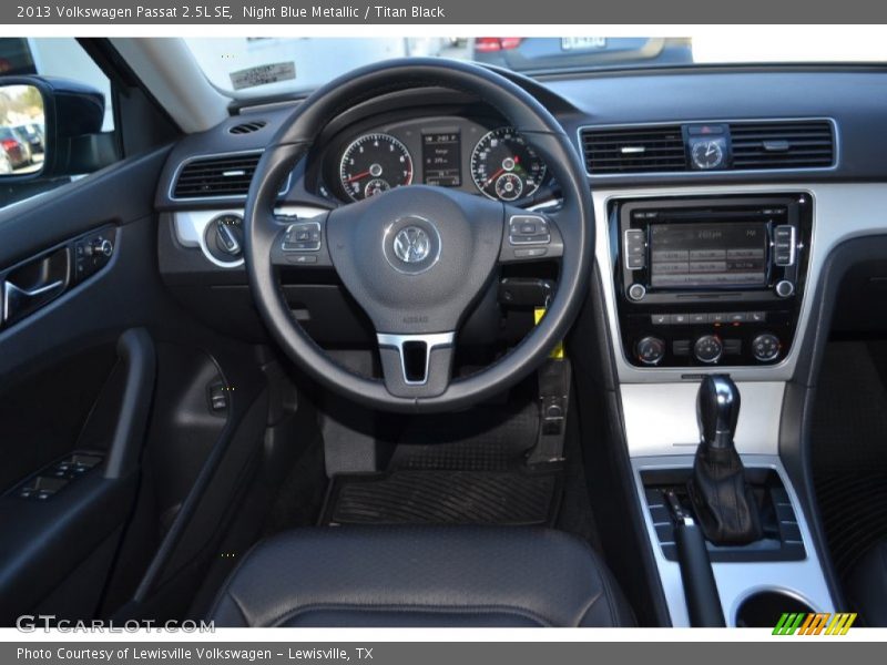 Night Blue Metallic / Titan Black 2013 Volkswagen Passat 2.5L SE