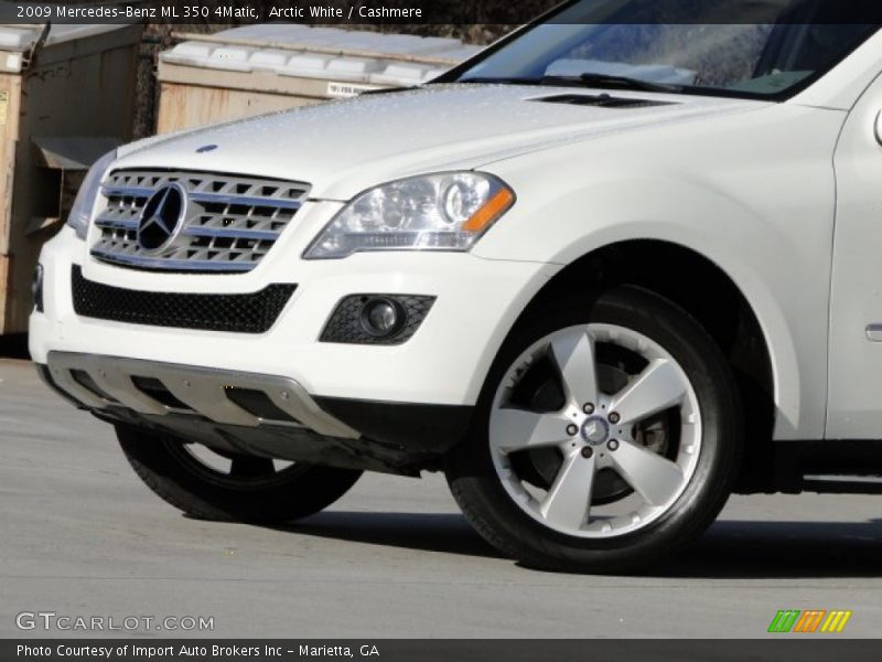 Arctic White / Cashmere 2009 Mercedes-Benz ML 350 4Matic