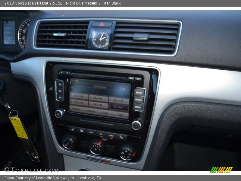 Night Blue Metallic / Titan Black 2013 Volkswagen Passat 2.5L SE