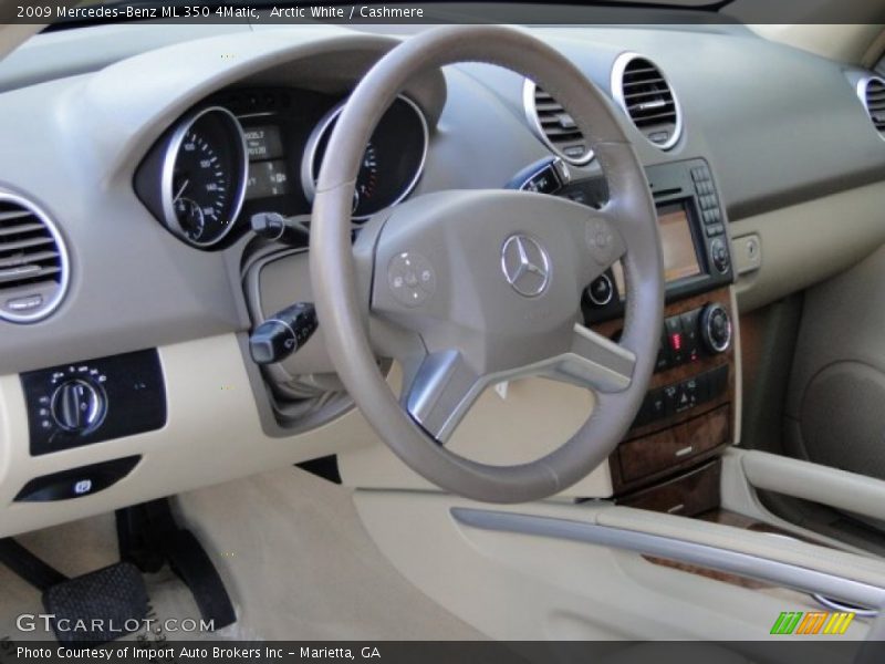 Arctic White / Cashmere 2009 Mercedes-Benz ML 350 4Matic