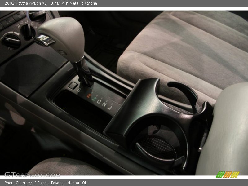 Lunar Mist Metallic / Stone 2002 Toyota Avalon XL