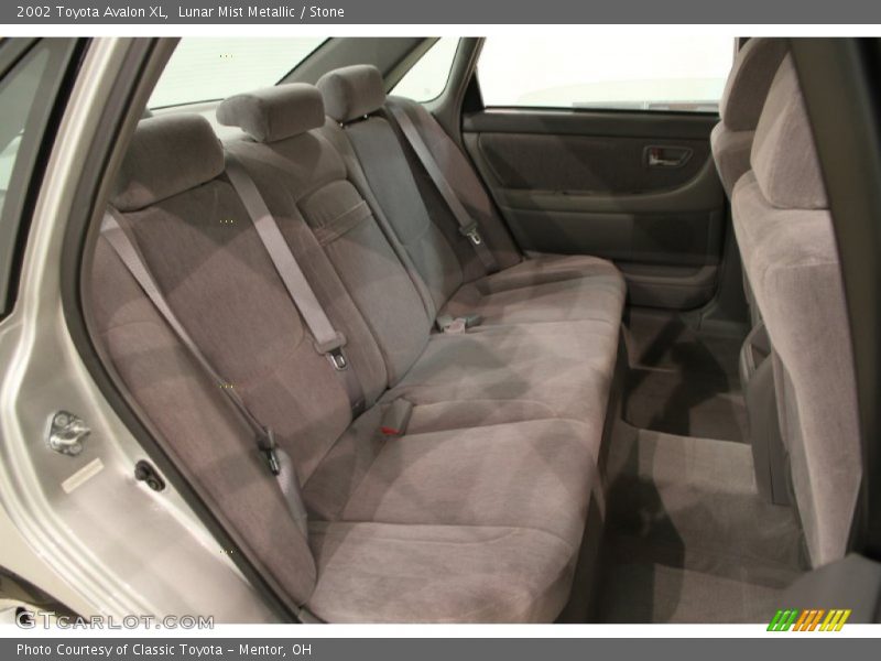 Lunar Mist Metallic / Stone 2002 Toyota Avalon XL