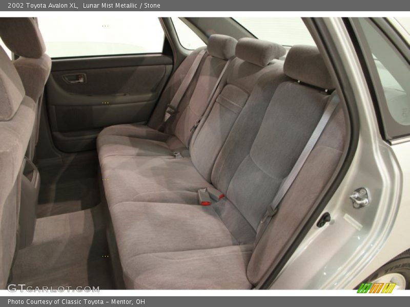 Lunar Mist Metallic / Stone 2002 Toyota Avalon XL