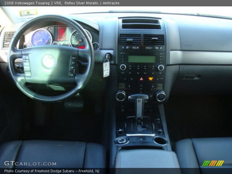 Reflex Silver Metallic / Anthracite 2008 Volkswagen Touareg 2 VR6