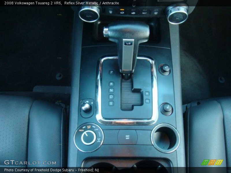 Reflex Silver Metallic / Anthracite 2008 Volkswagen Touareg 2 VR6