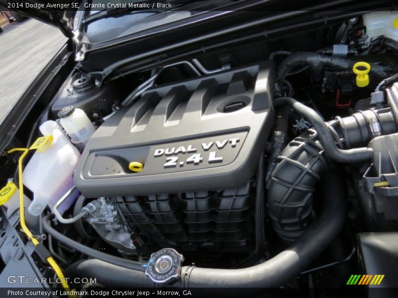 Granite Crystal Metallic / Black 2014 Dodge Avenger SE
