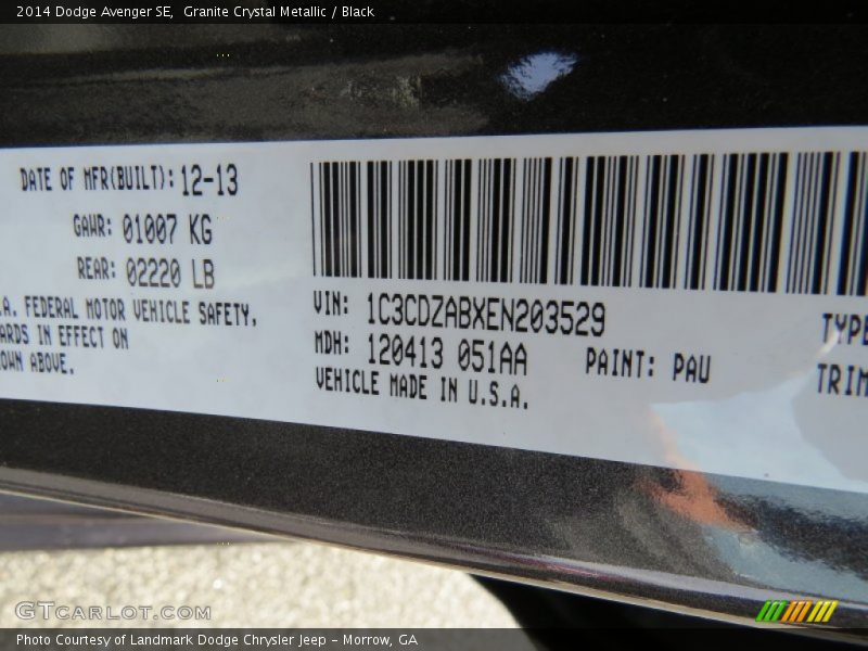 Granite Crystal Metallic / Black 2014 Dodge Avenger SE
