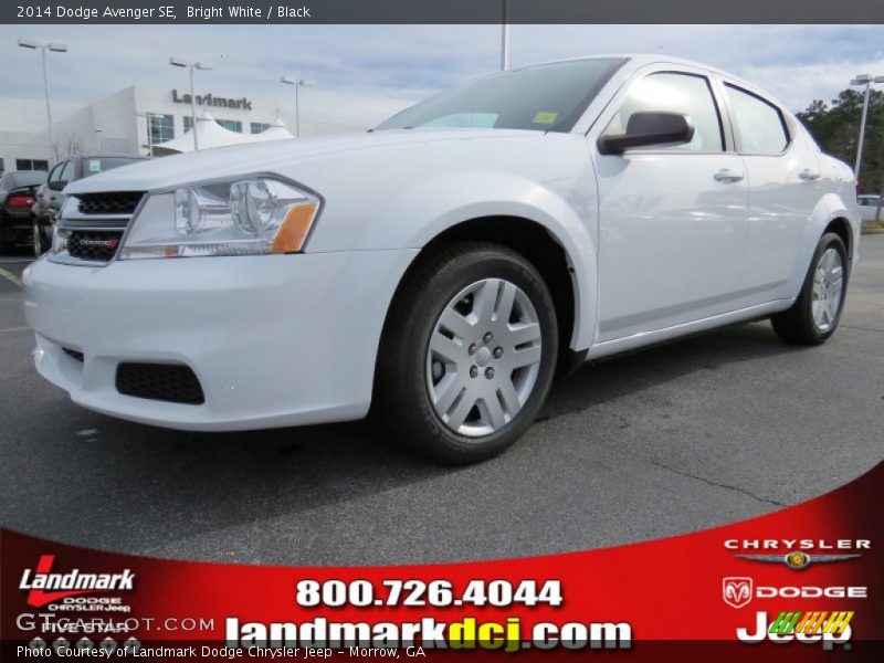 Bright White / Black 2014 Dodge Avenger SE