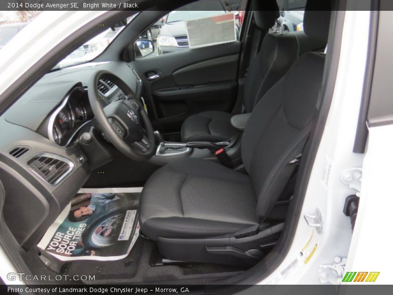 Bright White / Black 2014 Dodge Avenger SE