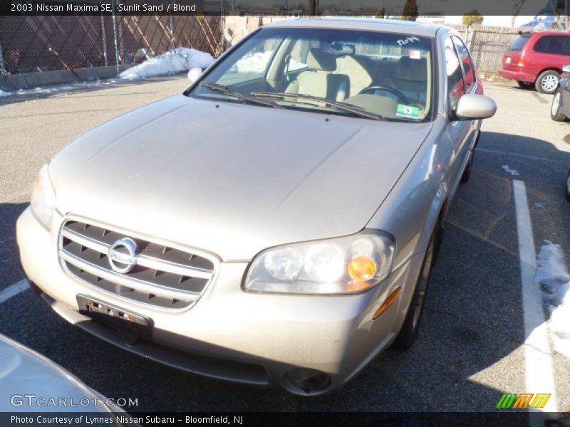 Sunlit Sand / Blond 2003 Nissan Maxima SE