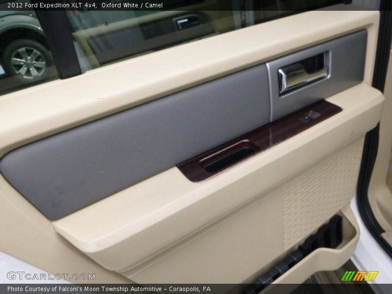 Oxford White / Camel 2012 Ford Expedition XLT 4x4