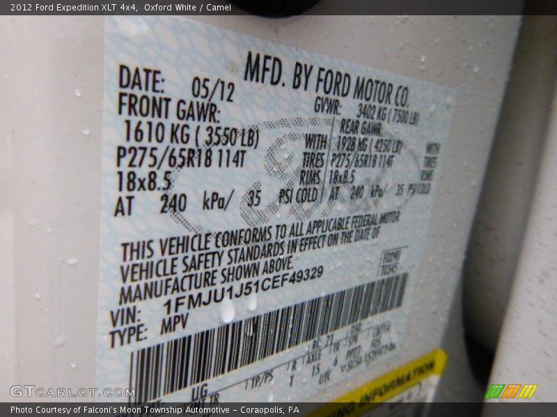 Oxford White / Camel 2012 Ford Expedition XLT 4x4