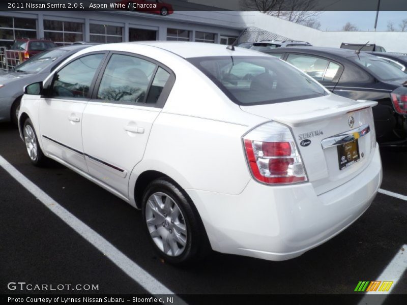 Aspen White / Charcoal 2011 Nissan Sentra 2.0 S