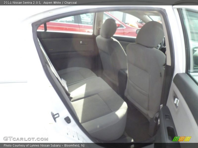 Aspen White / Charcoal 2011 Nissan Sentra 2.0 S
