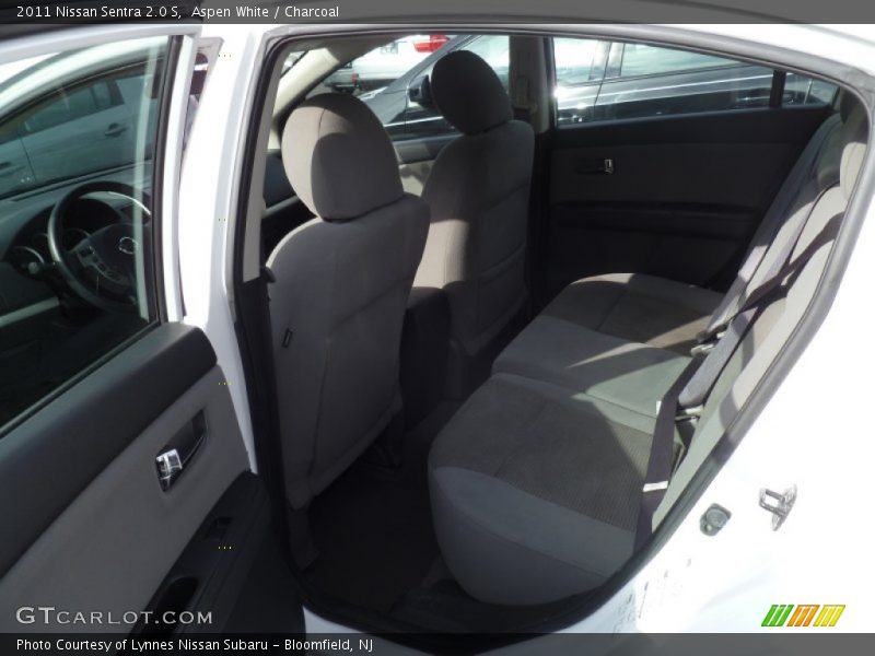 Aspen White / Charcoal 2011 Nissan Sentra 2.0 S