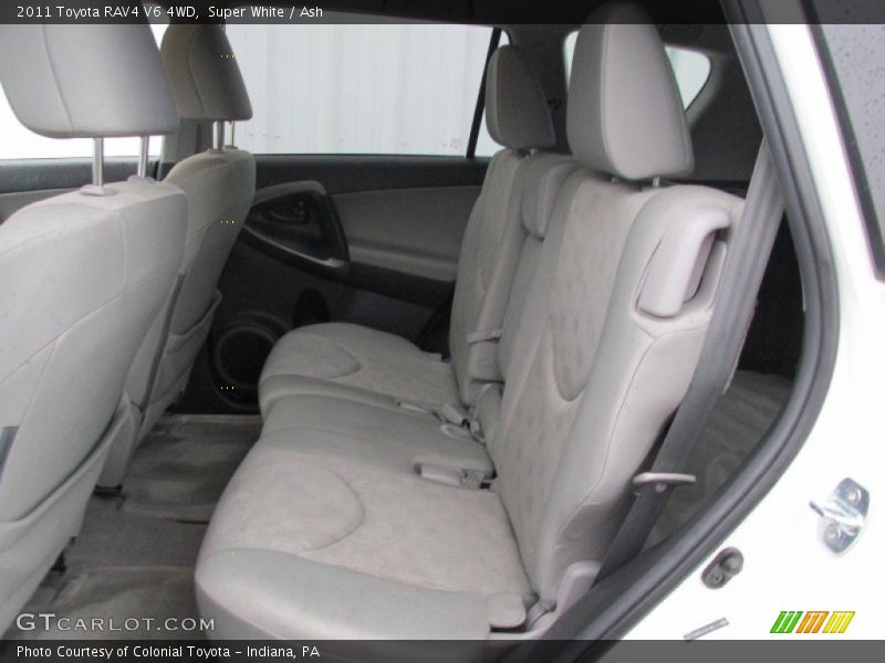 Super White / Ash 2011 Toyota RAV4 V6 4WD