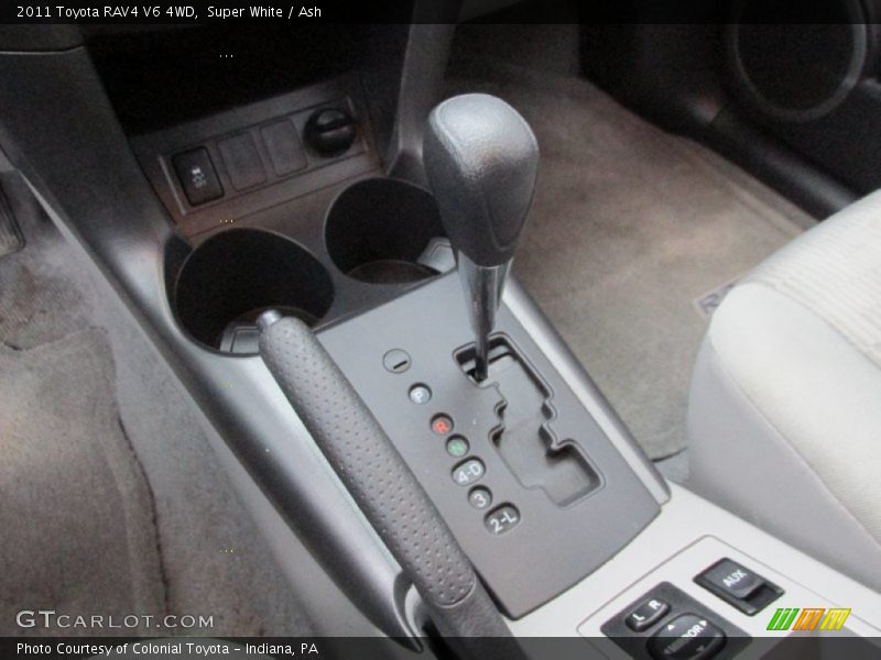 Super White / Ash 2011 Toyota RAV4 V6 4WD