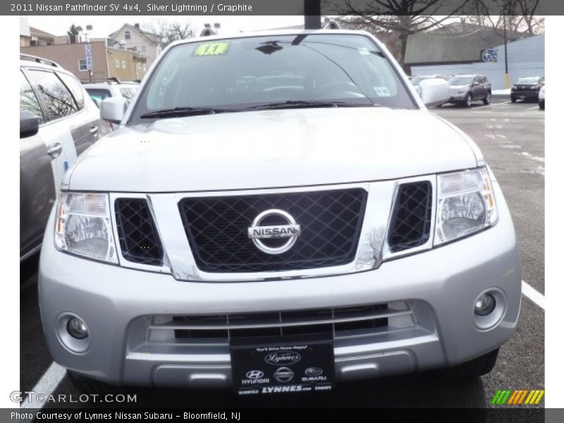 Silver Lightning / Graphite 2011 Nissan Pathfinder SV 4x4