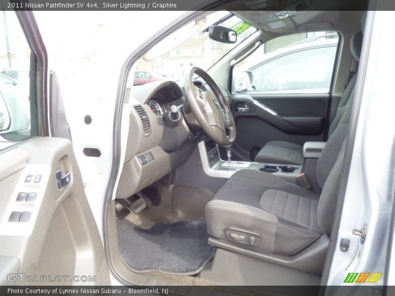 Silver Lightning / Graphite 2011 Nissan Pathfinder SV 4x4