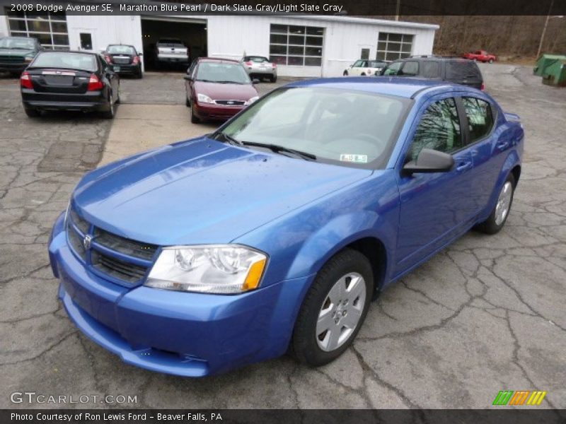 Front 3/4 View of 2008 Avenger SE