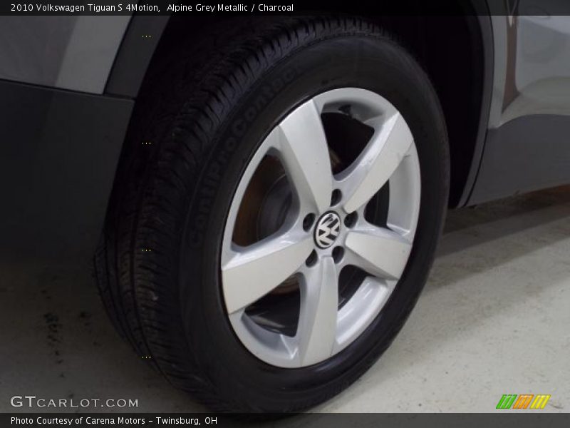 Alpine Grey Metallic / Charcoal 2010 Volkswagen Tiguan S 4Motion