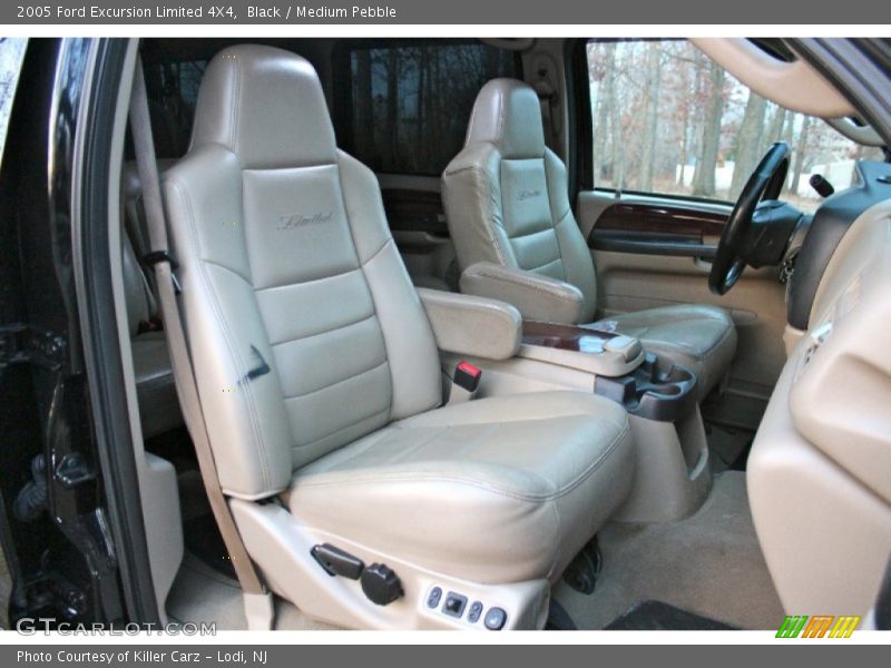 Front Seat of 2005 Excursion Limited 4X4