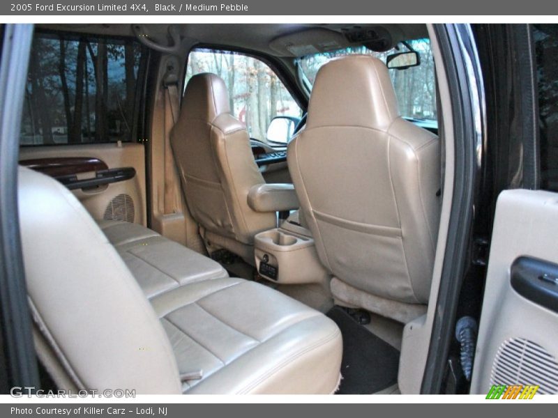 Black / Medium Pebble 2005 Ford Excursion Limited 4X4