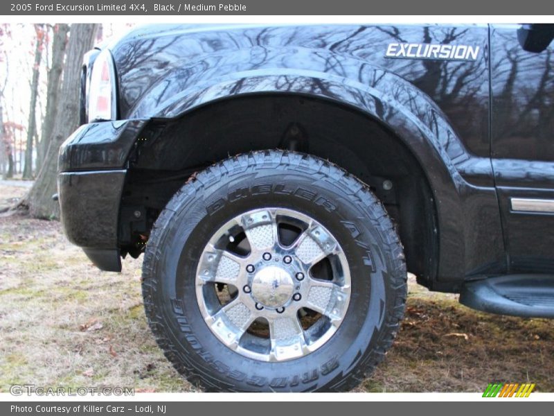 Custom Wheels of 2005 Excursion Limited 4X4
