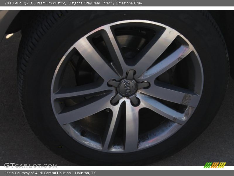 Daytona Gray Pearl Effect / Limestone Gray 2010 Audi Q7 3.6 Premium quattro
