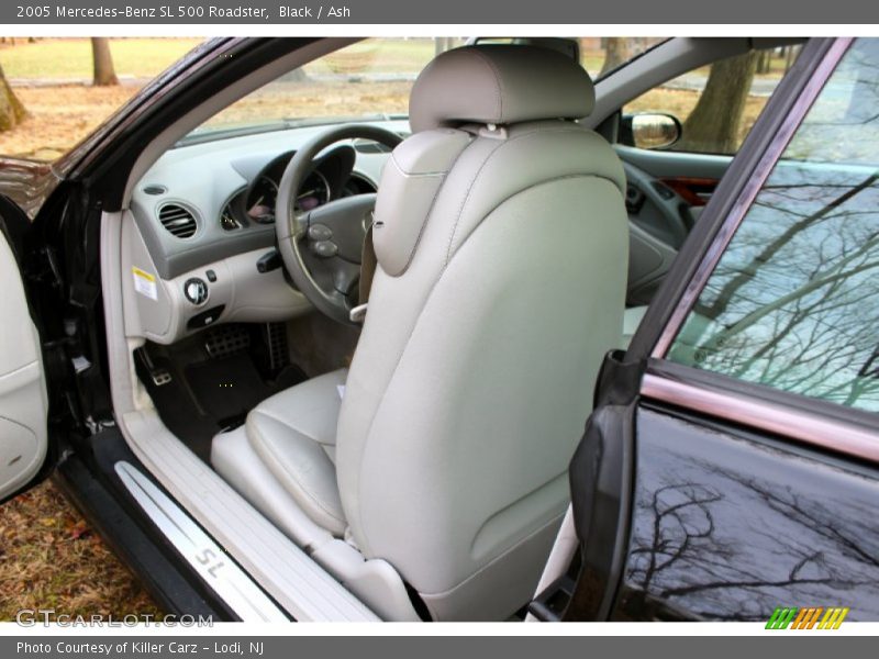 Black / Ash 2005 Mercedes-Benz SL 500 Roadster