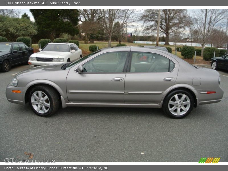 Sunlit Sand / Frost 2003 Nissan Maxima GLE