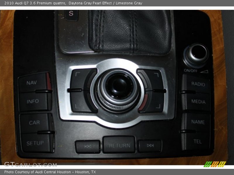 Daytona Gray Pearl Effect / Limestone Gray 2010 Audi Q7 3.6 Premium quattro
