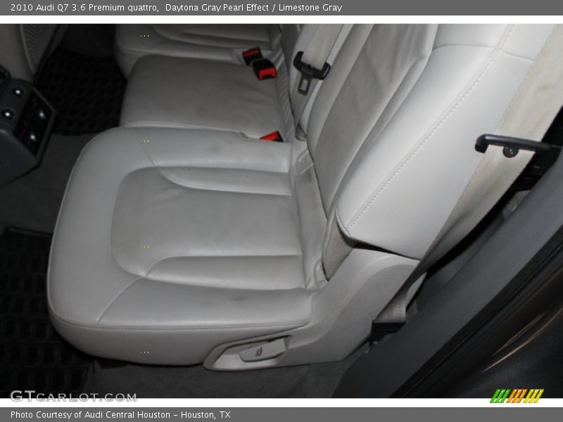 Daytona Gray Pearl Effect / Limestone Gray 2010 Audi Q7 3.6 Premium quattro