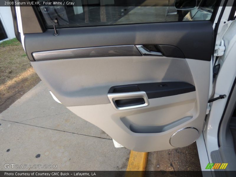 Polar White / Gray 2008 Saturn VUE XR