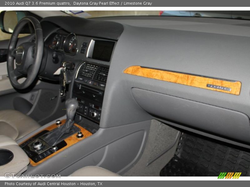 Daytona Gray Pearl Effect / Limestone Gray 2010 Audi Q7 3.6 Premium quattro