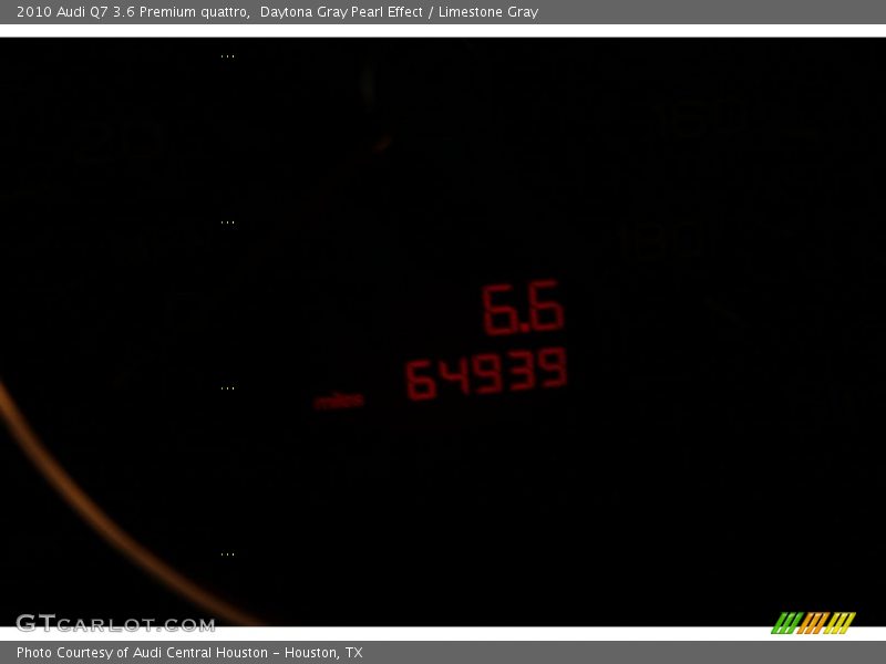 Daytona Gray Pearl Effect / Limestone Gray 2010 Audi Q7 3.6 Premium quattro