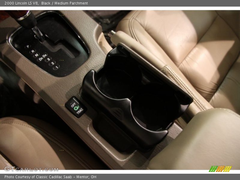 Black / Medium Parchment 2000 Lincoln LS V8