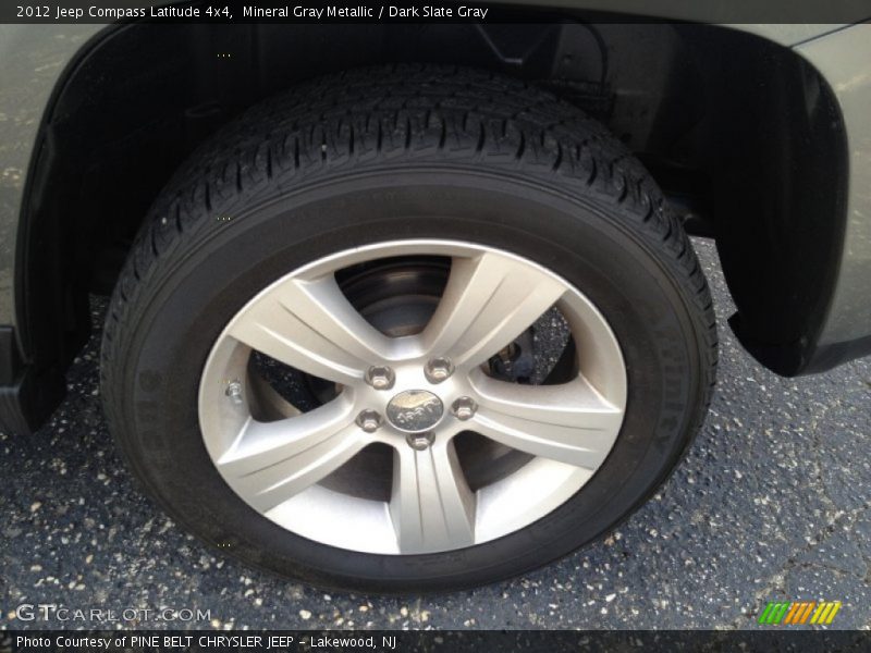 Mineral Gray Metallic / Dark Slate Gray 2012 Jeep Compass Latitude 4x4