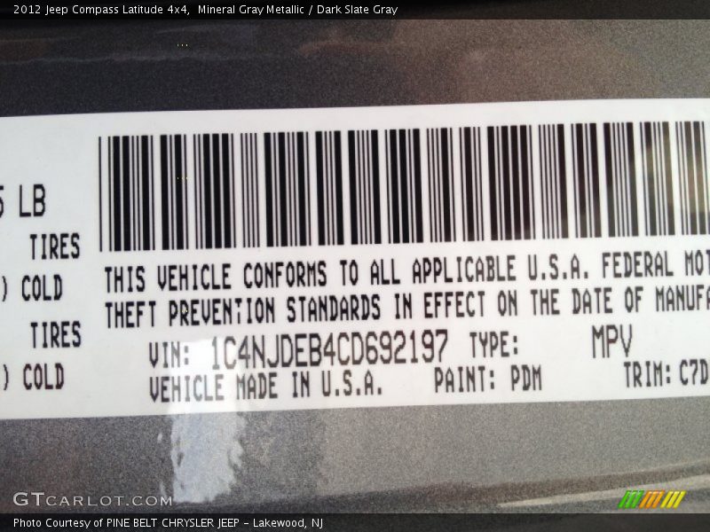 Mineral Gray Metallic / Dark Slate Gray 2012 Jeep Compass Latitude 4x4