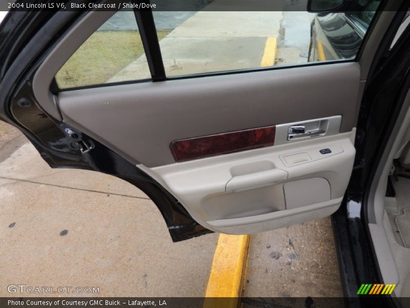 Black Clearcoat / Shale/Dove 2004 Lincoln LS V6