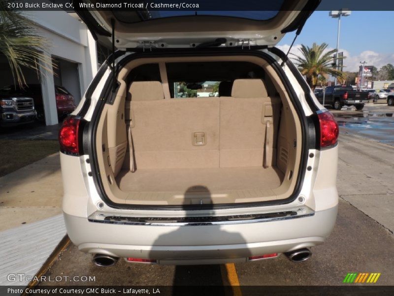 White Diamond Tricoat / Cashmere/Cocoa 2010 Buick Enclave CX