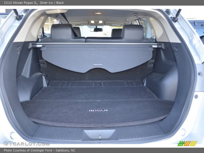 Silver Ice / Black 2010 Nissan Rogue SL