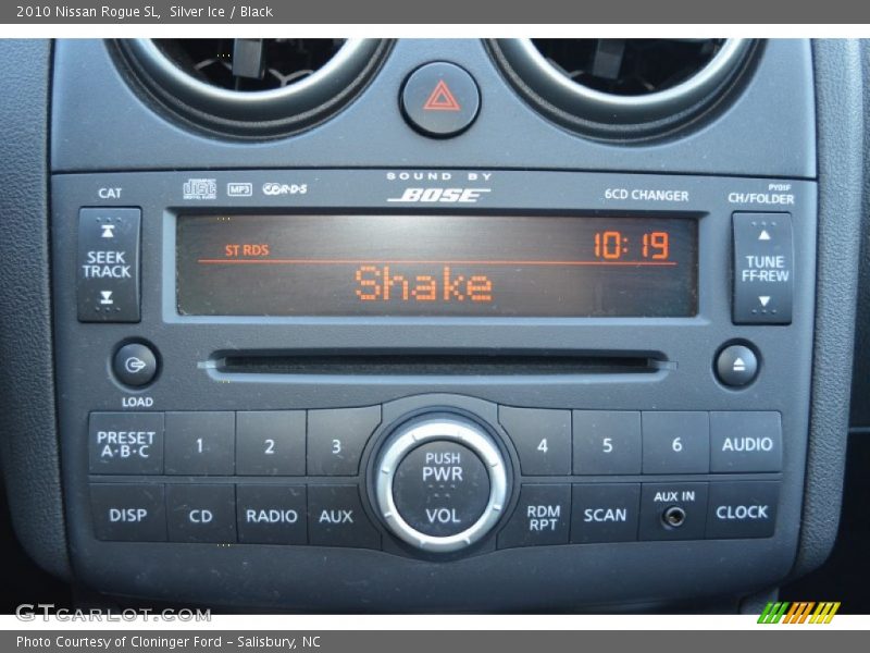 Silver Ice / Black 2010 Nissan Rogue SL