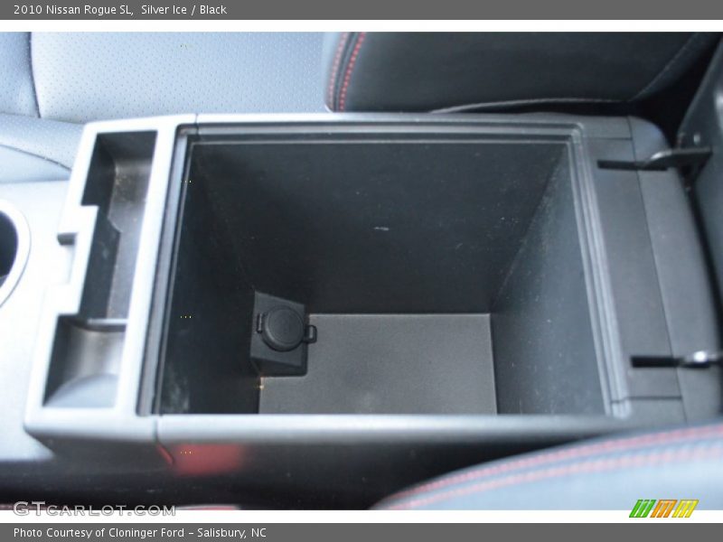 Silver Ice / Black 2010 Nissan Rogue SL
