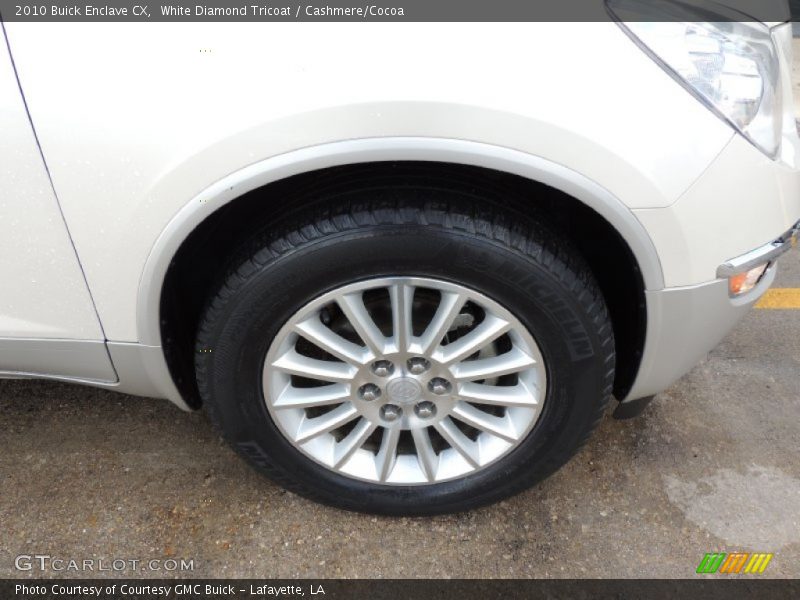 White Diamond Tricoat / Cashmere/Cocoa 2010 Buick Enclave CX