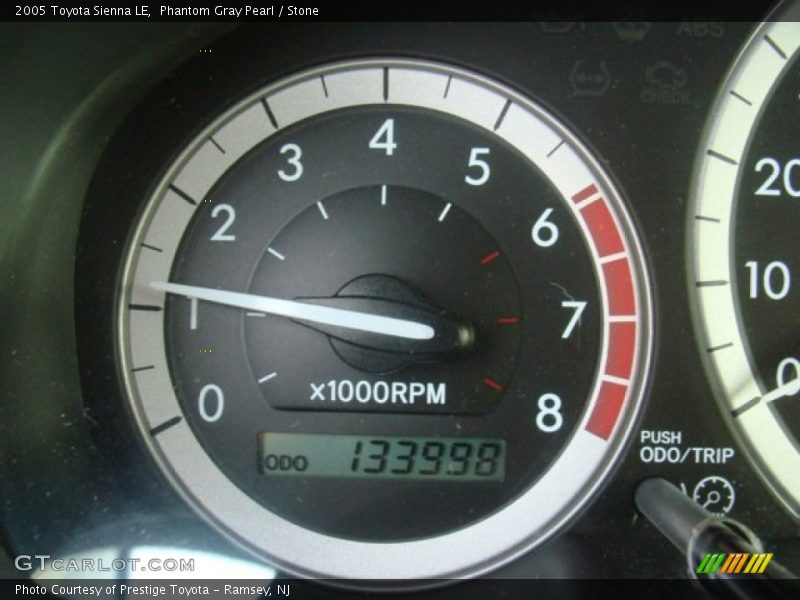 Phantom Gray Pearl / Stone 2005 Toyota Sienna LE